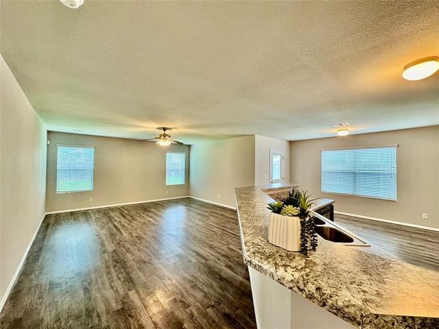 2810 E Pittsburg Street, Broken Arrow, OK 74014