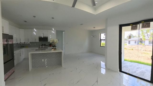 3004 4TH ST W, Lehigh Acres, FL 33976