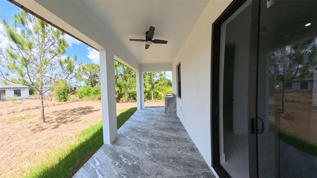 3004 4TH ST W, Lehigh Acres, FL 33976