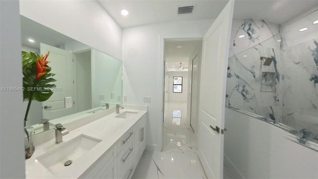 3004 4TH ST W, Lehigh Acres, FL 33976