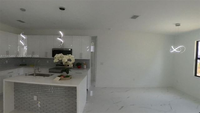 3004 4TH ST W, Lehigh Acres, FL 33976