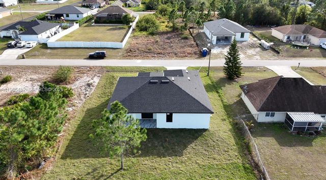 3004 4TH ST W, Lehigh Acres, FL 33976