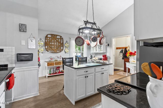 651 Huntingdon Street, Elon, NC 27244
