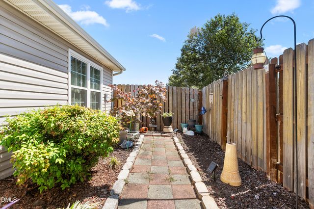 651 Huntingdon Street, Elon, NC 27244