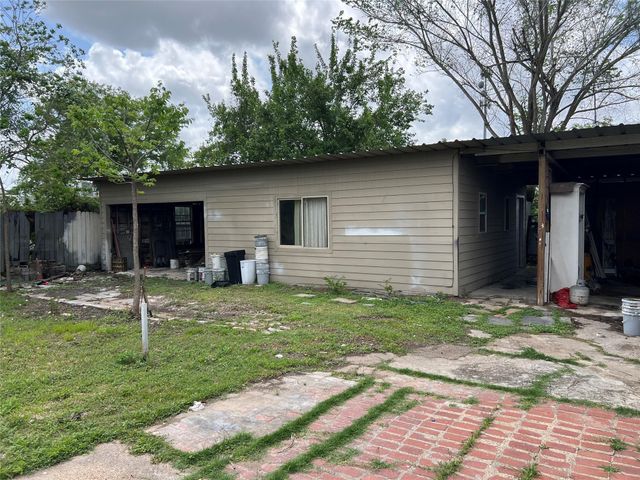 2914 Berry Road, Houston, TX 77093