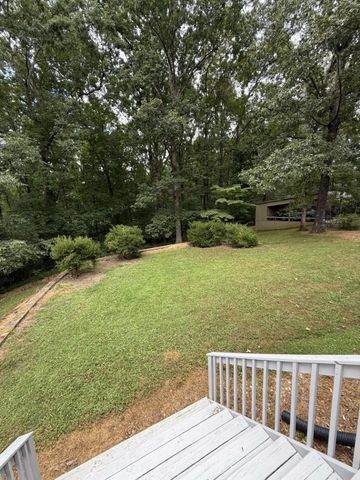 2290 Grandview Dr, W, Lawrenceburg, TN 38464