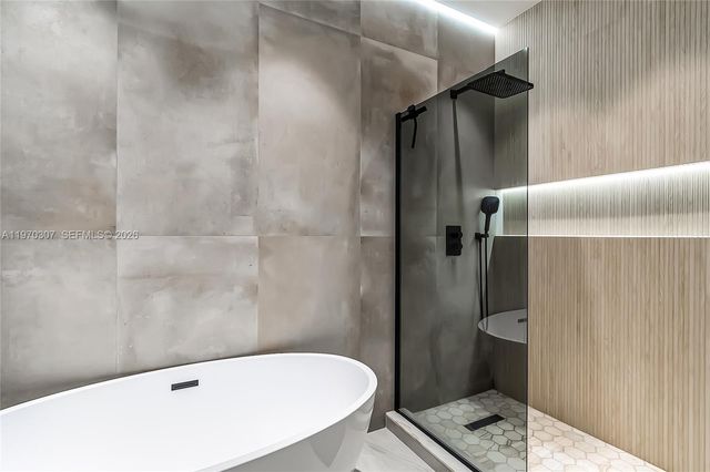 4566 Ficus St, Hollywood, FL 33021