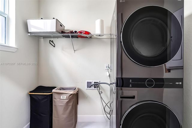 4566 Ficus St, Hollywood, FL 33021