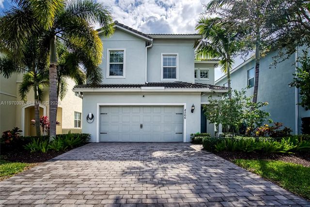 4566 Ficus St, Hollywood, FL 33021
