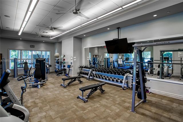 4566 Ficus St, Hollywood, FL 33021