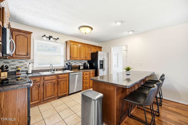 340 Lewis Lane, Kingsport, TN 37660