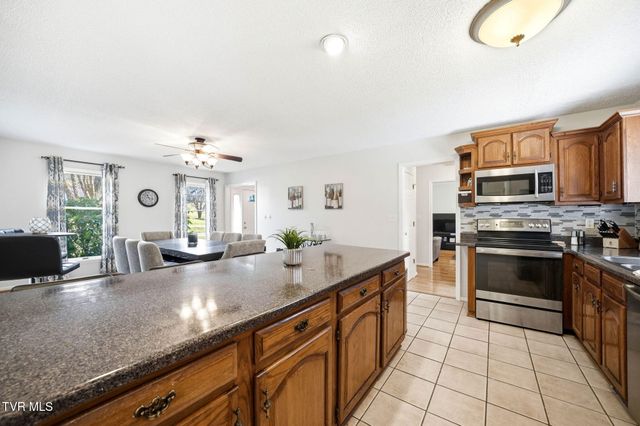 340 Lewis Lane, Kingsport, TN 37660