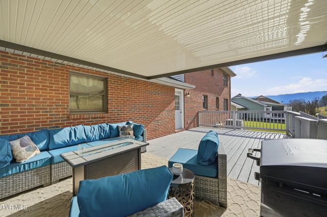 340 Lewis Lane, Kingsport, TN 37660