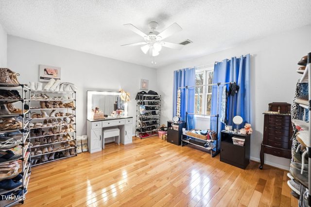 340 Lewis Lane, Kingsport, TN 37660