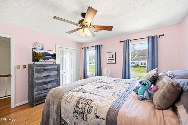 340 Lewis Lane, Kingsport, TN 37660