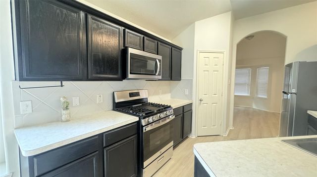 6818 Hampden Point Court, Houston, TX 77040