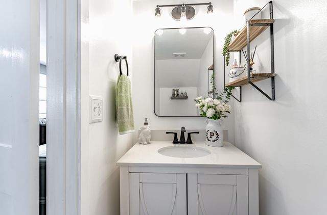 563 NE 7th Avenue, Fort Lauderdale, FL 33301