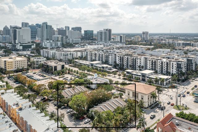 563 NE 7th Avenue, Fort Lauderdale, FL 33301