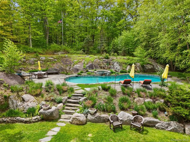71 Old Stone Hill Road, Pound Ridge, NY 10576