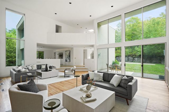 71 Old Stone Hill Road, Pound Ridge, NY 10576