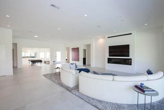 79030 ViA San Clara, La Quinta, CA 92253