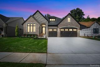 57325 Meadowridge Drive, Washington, MI 48094