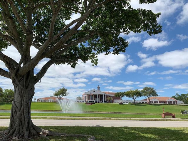 1040 NEWPORT H 1040, Deerfield Beach, FL 33442