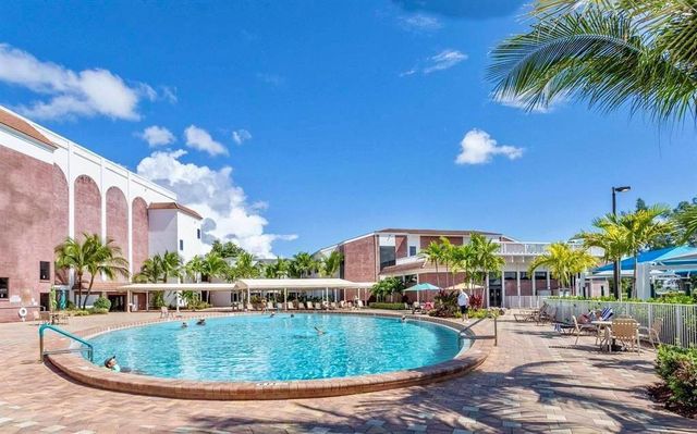 1040 NEWPORT H 1040, Deerfield Beach, FL 33442
