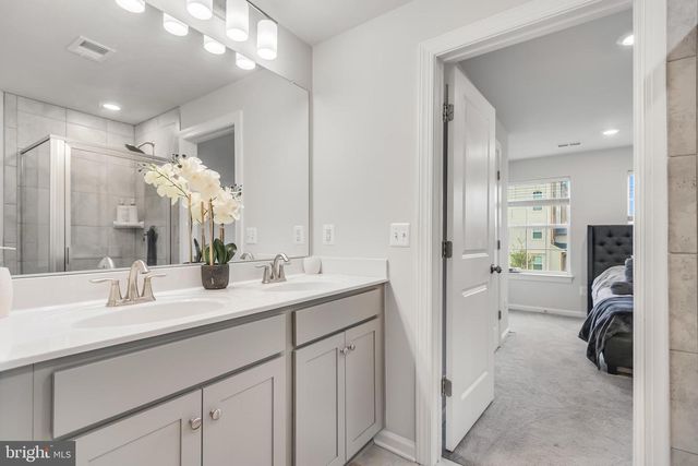 5513 LANTEEN ST, Lanham, MD 20706