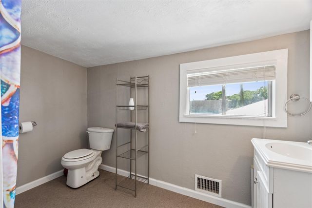 4820 Palmeto Street, Bacliff, TX 77518