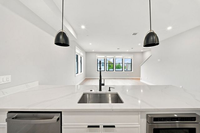 66 Homer Street 5, Boston, MA 02128