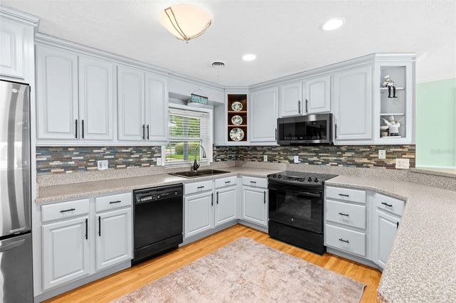 195 CEDARWOOD DRIVE, Maitland, FL 32751