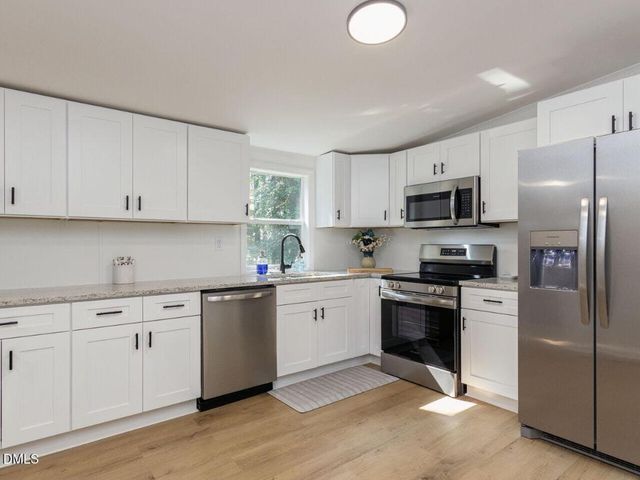 563 Rosser Pittman Road, Broadway, NC 27505