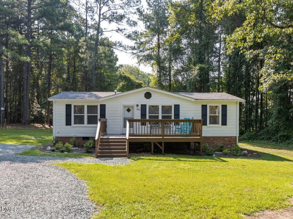 563 Rosser Pittman Road, Broadway, NC 27505