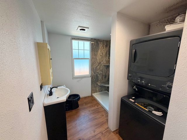 628 S ELM St, Spokane, WA 99204