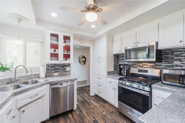 2741 E Viking, Anaheim, CA 92806