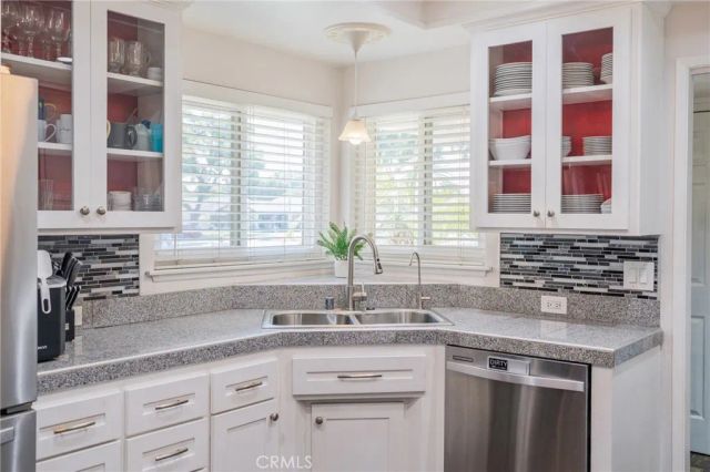 2741 E Viking, Anaheim, CA 92806