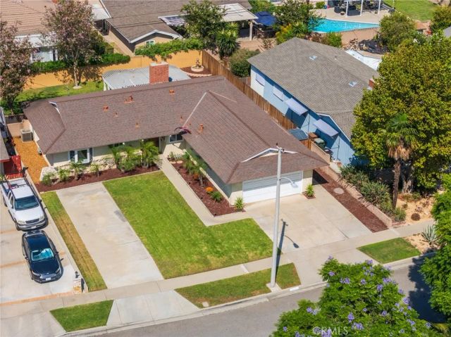 2741 E Viking, Anaheim, CA 92806