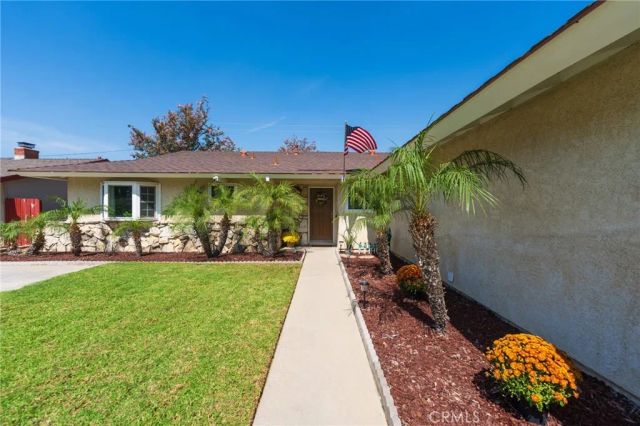 2741 E Viking, Anaheim, CA 92806