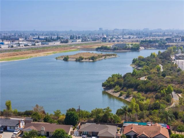 2741 E Viking, Anaheim, CA 92806