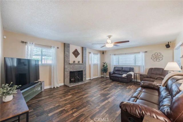 2741 E Viking, Anaheim, CA 92806