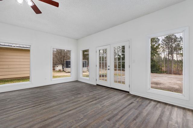 247 COUNTY ROAD 180 RD, Iuka, MS 38852