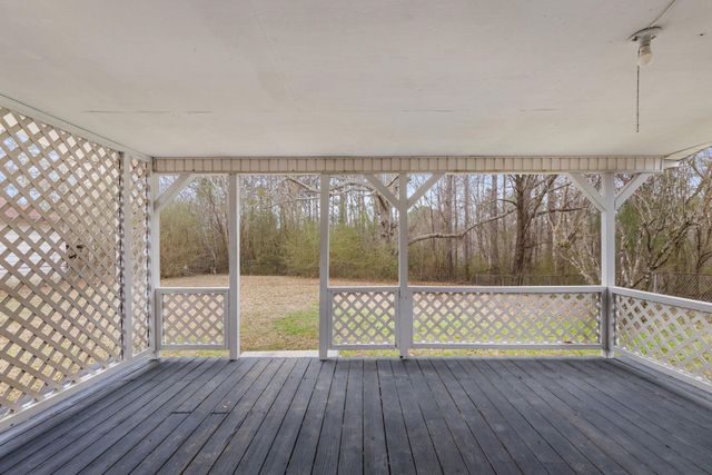 247 COUNTY ROAD 180 RD, Iuka, MS 38852