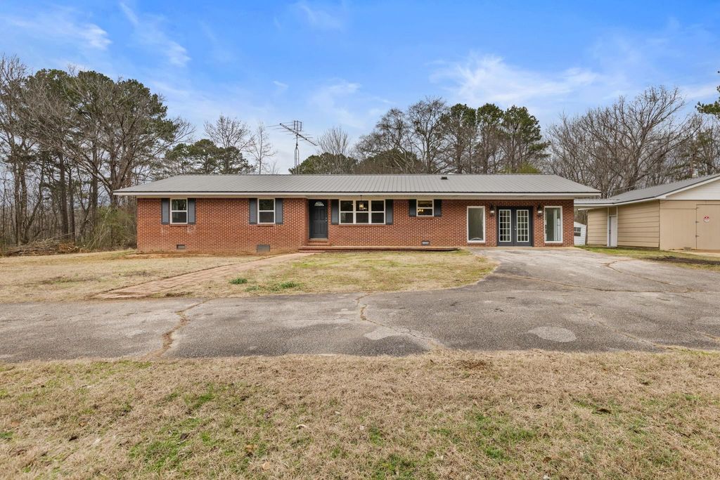 247 COUNTY ROAD 180 RD, Iuka, MS 38852