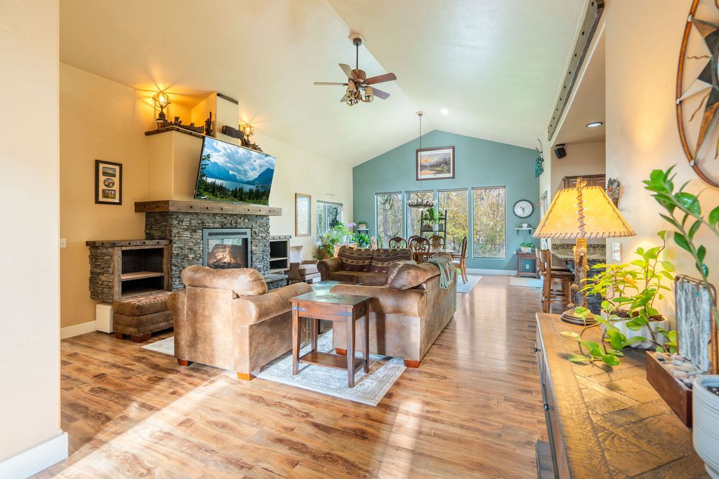508 Soaring Pines Trail, Kalispell, MT 59901 photo 2