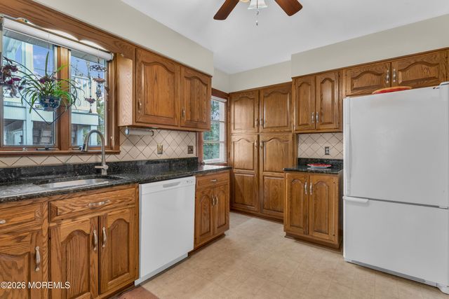 535 Carroll Fox Road, Brick, NJ 08724