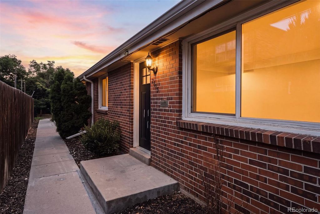2615 W 26th Avenue, Denver, CO 80211