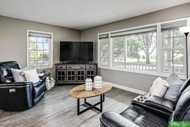 2116 Fairview Road, Bellevue, NE 68123