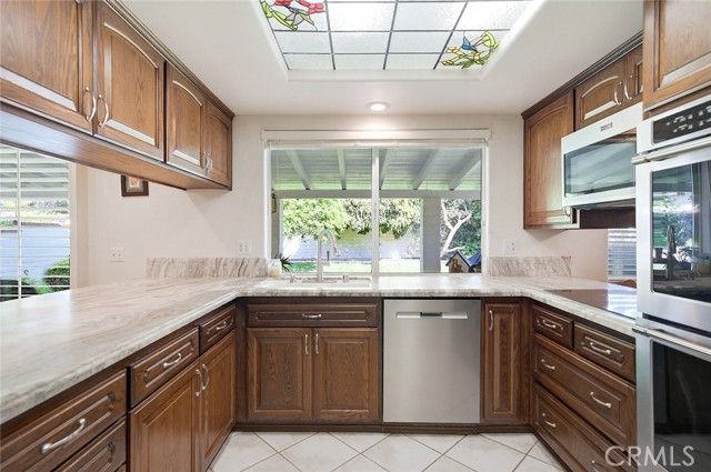 1354 N Stanford Ave, Upland, CA 91786