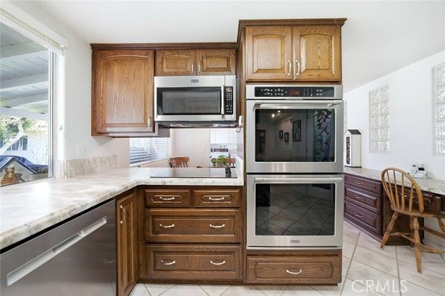 1354 N Stanford Ave, Upland, CA 91786